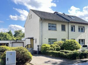 Zentrumsnahes Haus mit tollem Garten !!! SEHR GÜNSTIGER ERBBAUZINS